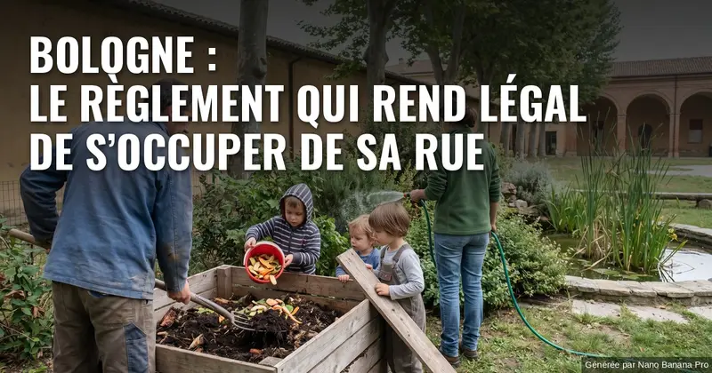 Illustration : dans le jardin d’une école maternelle italienne, des parents et des enfants remettent en état un composteur en bois pendant qu’une femme arrose un massif près d’un petit bassin ; au fond, un mur d’enceinte ocre et des arbres. Texte incrusté : « BOLOGNE : LE RÈGLEMENT QUI REND LÉGAL DE S’OCCUPER DE SA RUE ».